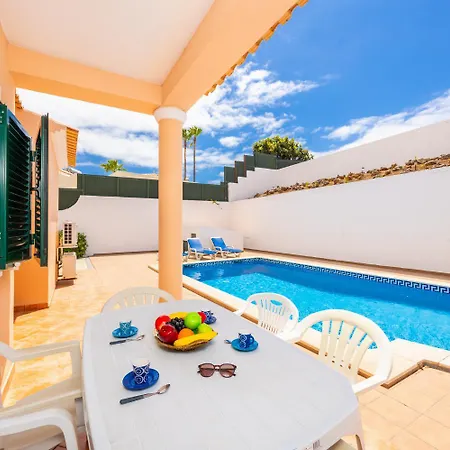 Santa Maria אלבופיירה