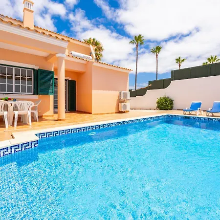 וילה Santa Maria אלבופיירה