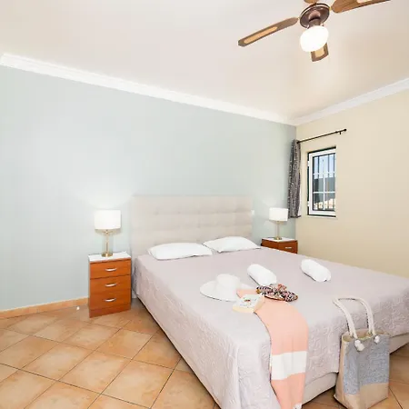 Santa Maria אלבופיירה